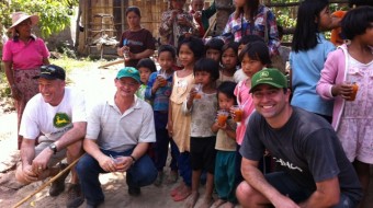 NGC - Larry, Missio and Fabio with kids at Palaung community