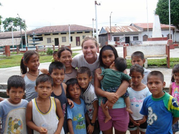 Iquitos con ninos