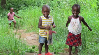 Kids in Grass _ Malawi _ Ilhame Ouansafi